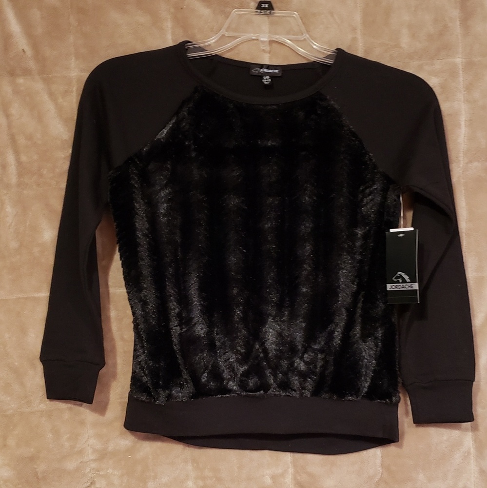 Girl's Long Sleeve Top with Faux Fur Front. - Picture 1 of 4